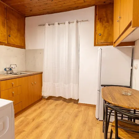 Semesterbostad Antonis Traditional House Lixouri