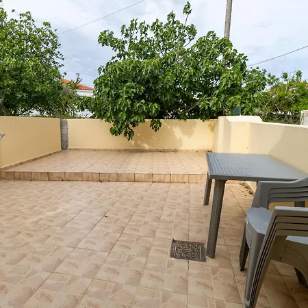 Antonis Traditional House Tatil Evi Lixouri